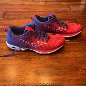 Mizuno Womens Running shoes